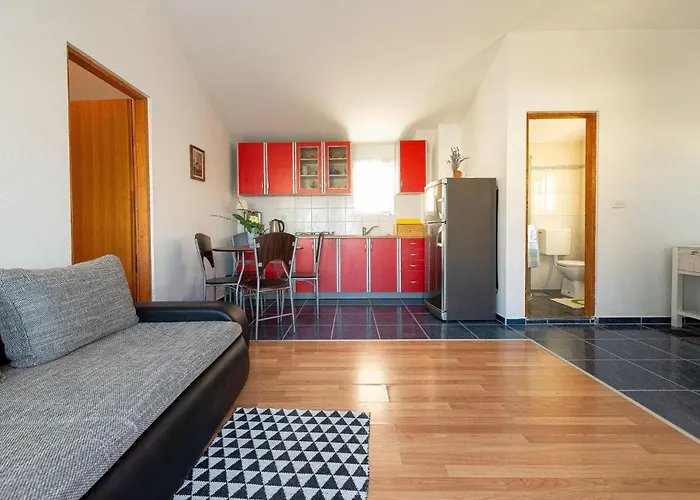 In With Wifi Апартаменты *