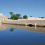 Amazing Apartment In Nin With Wifi *